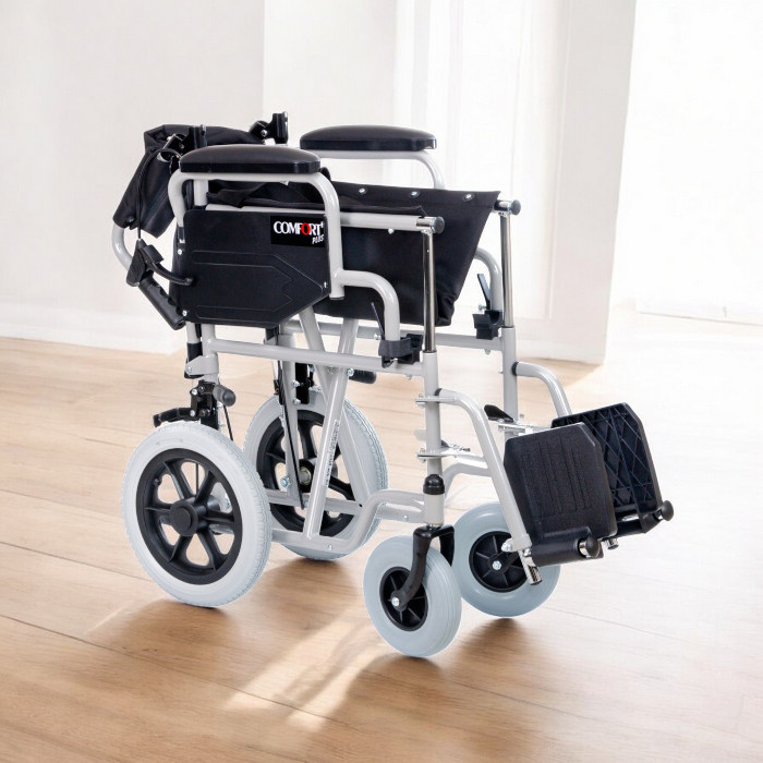 Comfort%20Plus%20DM-327%20Mini%20Lacivert%20Özellikli%20Transfer%20Tekerlekli%20Sandalyesi