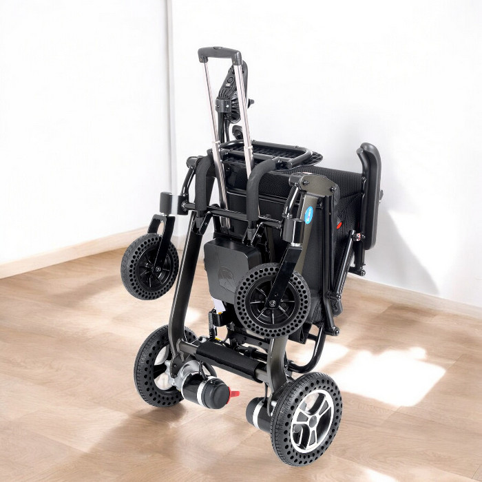 Comfort%20Plus%20DY01106%20Lityum%20Pilli%20Akülü%20Tekerlekli%20Sandalye
