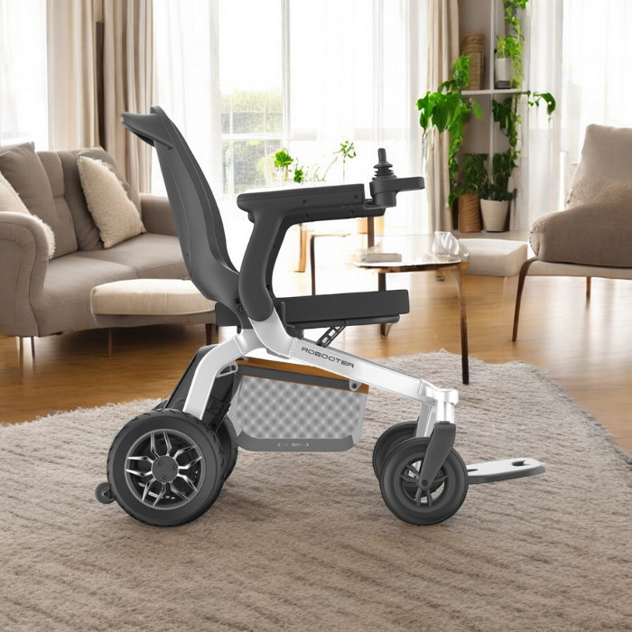 E40S-10%20ve%20E40S-20%20Robooter%20Akülü%20Tekerlekli%20Sandalye