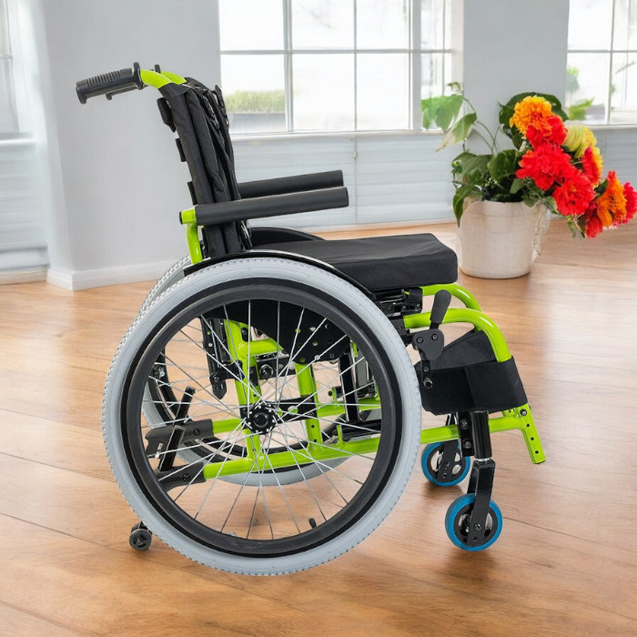 Golfi%20G333%20Alüminyum%20Pediatrik%20Tekerlekli%20Sandalye