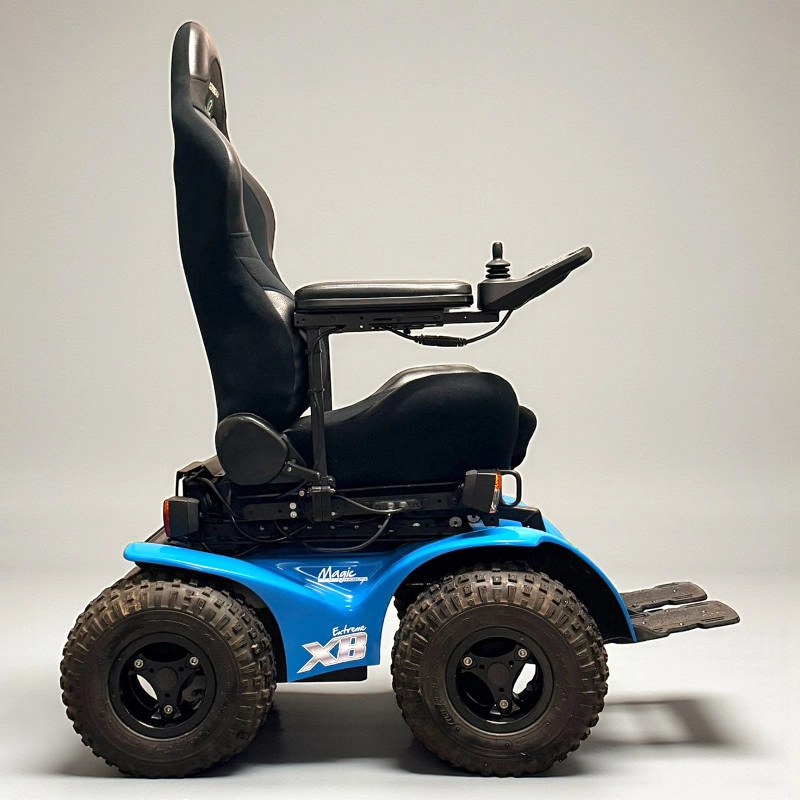 Magic%20Mobility%20Extreme%20X8%204x4%20Akülü%20Sandalye
