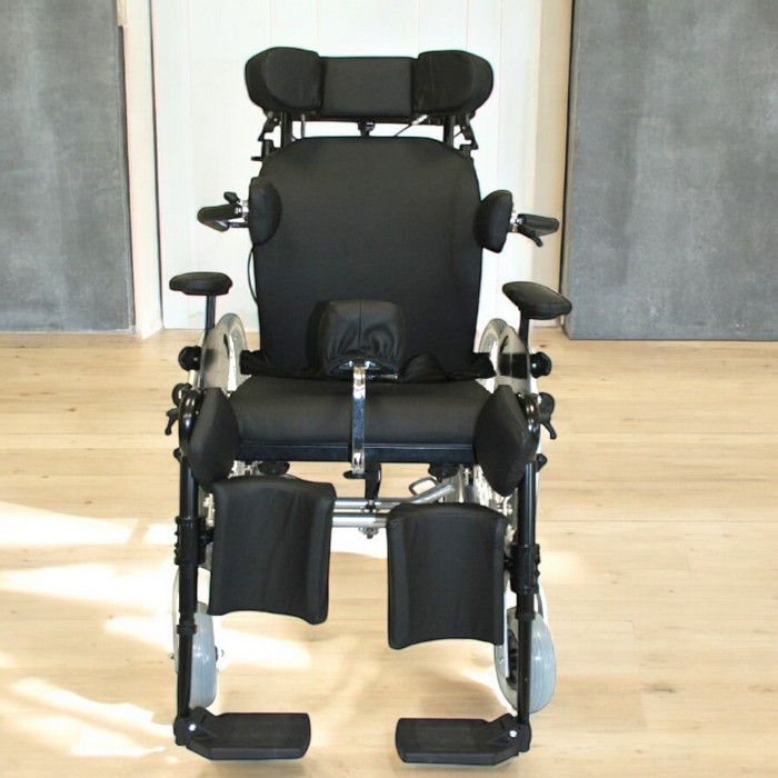 Poylin%20P130%20Çocuk%20Multifonksiyonel%20Tekerlekli%20Sandalye