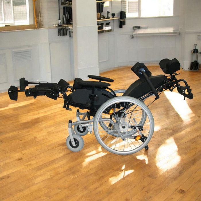 Poylin%20P130%20Çocuk%20Multifonksiyonel%20Tekerlekli%20Sandalye