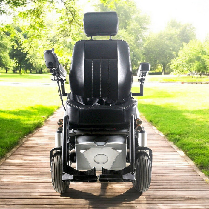 Poylin%20P268%20Arazi%20Tipi%20Akülü%20Tekerlekli%20Sandalye