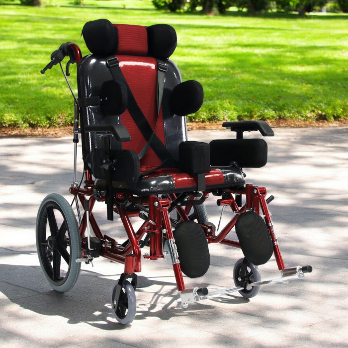 Poylin%20P958C%20Spastik%20Çocuk%20Sandalyesi%20