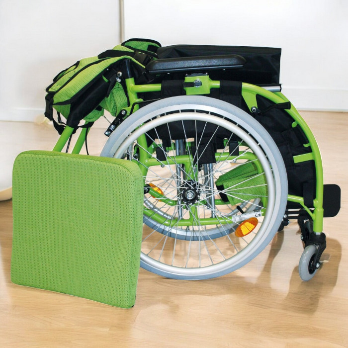 Poylin%20P981%20Pediatrik%20Çocuk%20Tekerlekli%20Sandalyesi%20