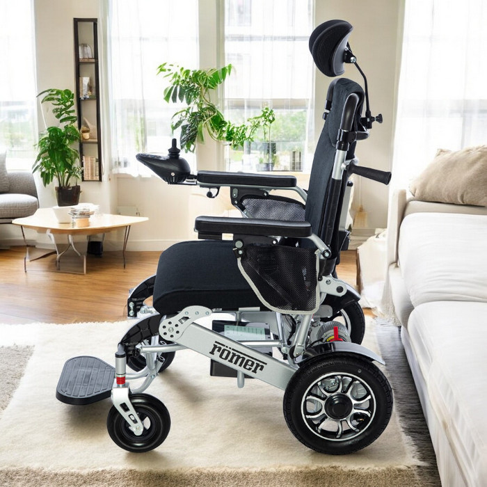 RÖMER%20R111%20Uzaktan%20Kumandalı%20Akülü%20Sandalye