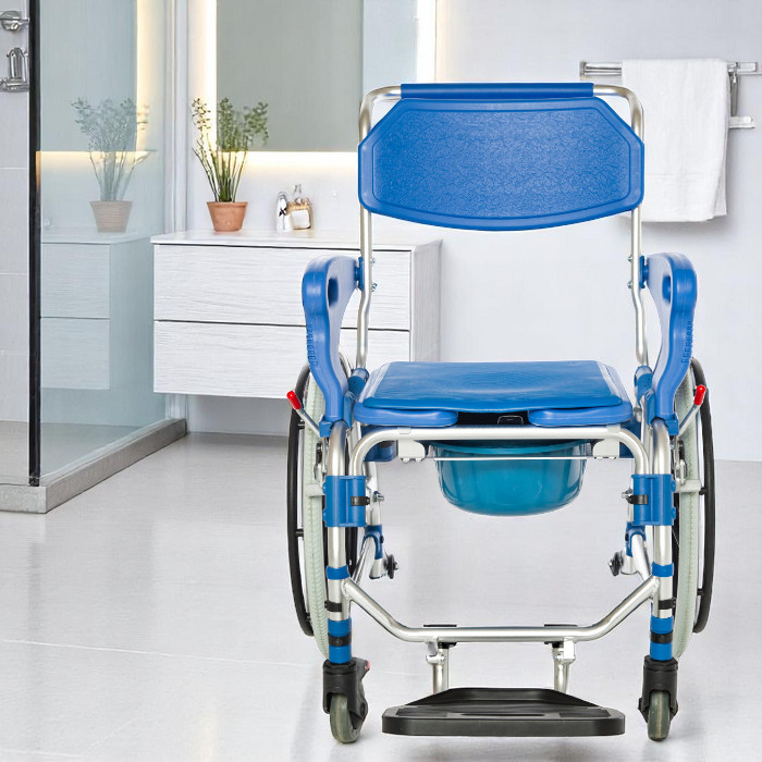 Römer%20R403%20Büyük%20Tekerlekli%20Banyo%20Tuvalet%20Sandalyesi