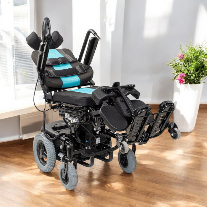 S301%20Ayağa%20Kaldıran%20Akülü%20Tekerlekli%20Sandalye