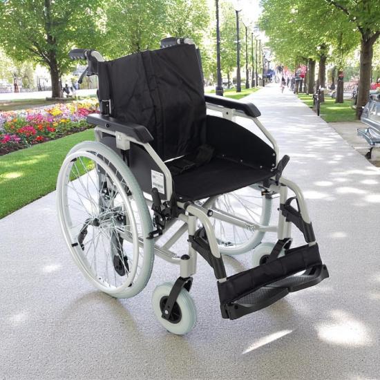 Römer R225 Lüx Manuel Tekerlekli Sandalye