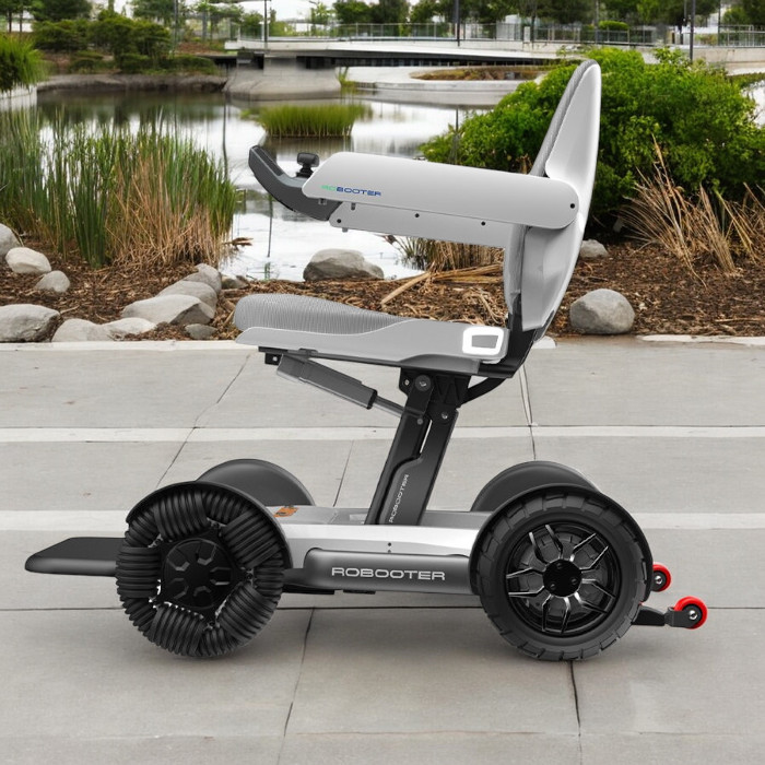 X40%20Robooter%20Akülü%20Tekerlekli%20Sandalye