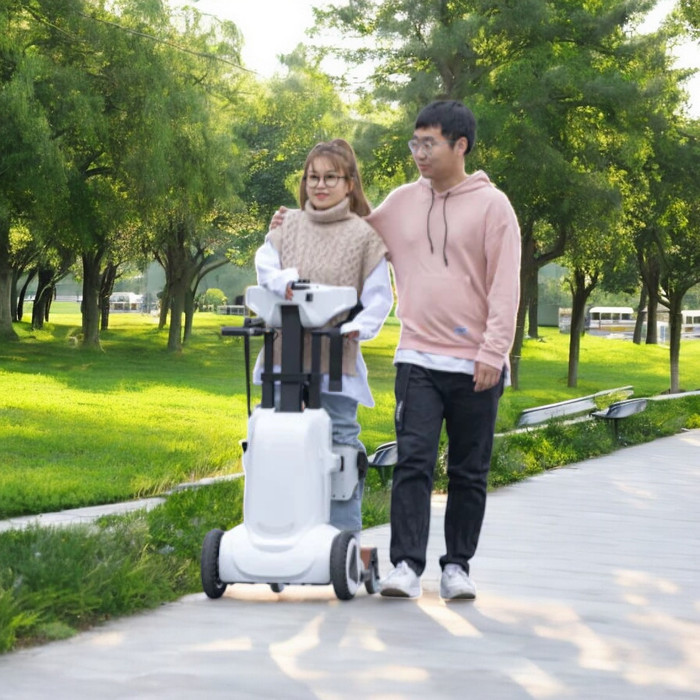 XZ-DROID%20A%20Robooter%20Akülü%20Tekerlekli%20Sandalye